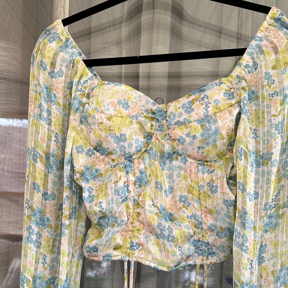 Madden NYC Floral Off-Shoulder Top